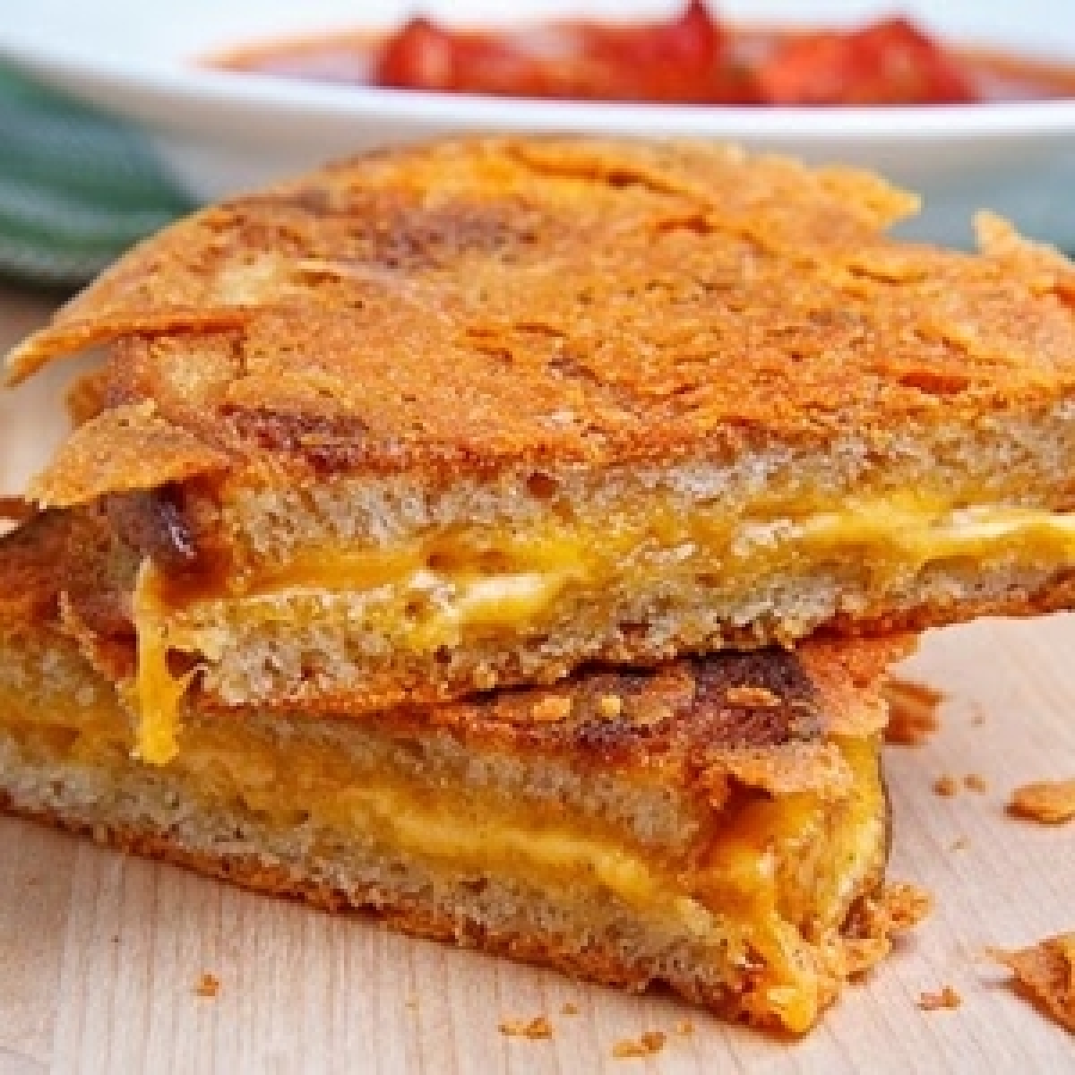 Caramelized Cheese Lined Grilled Cheese Sandwich recipes Recipe